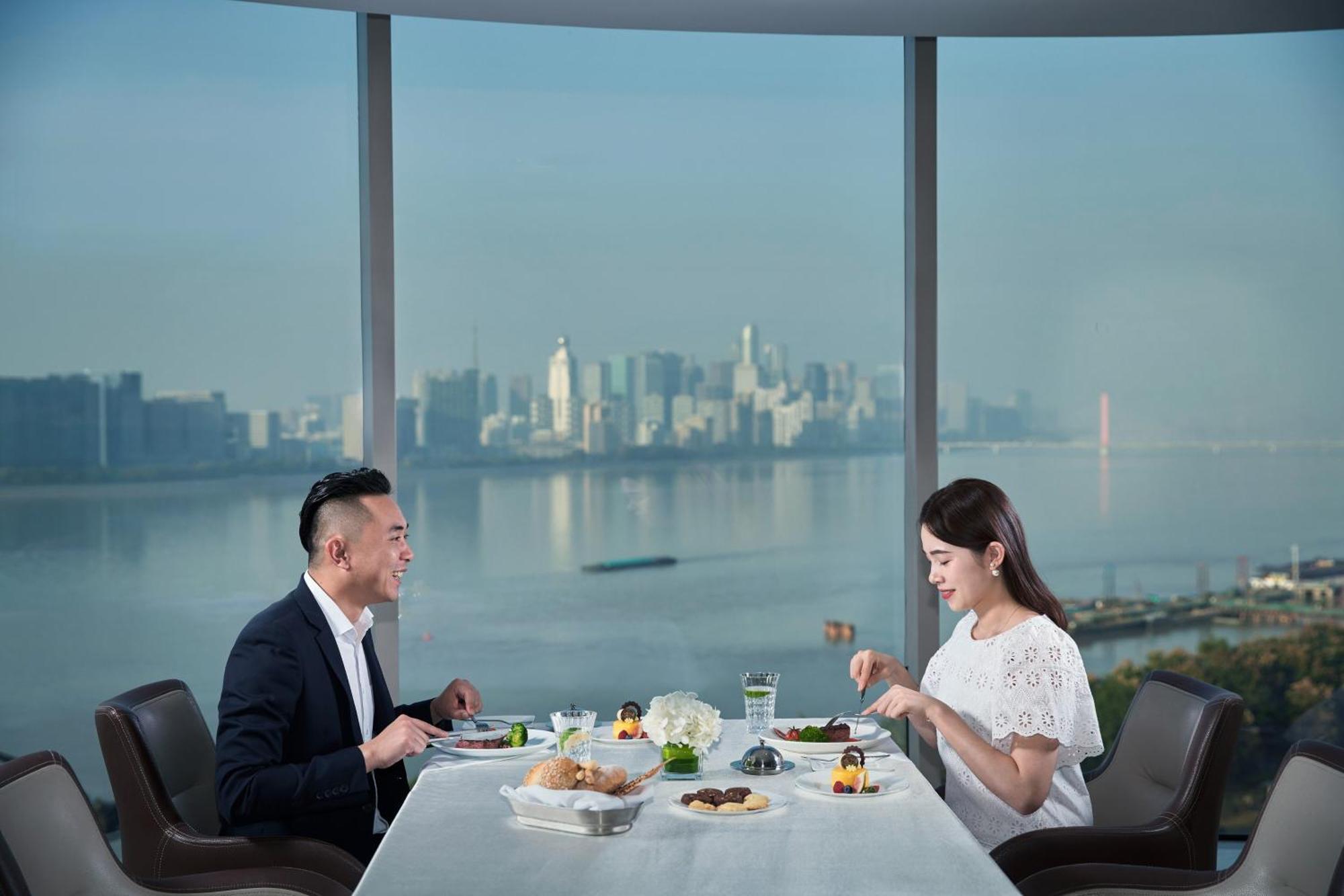 Sheraton Grand Hangzhou Binjiang Hotel Buitenkant foto